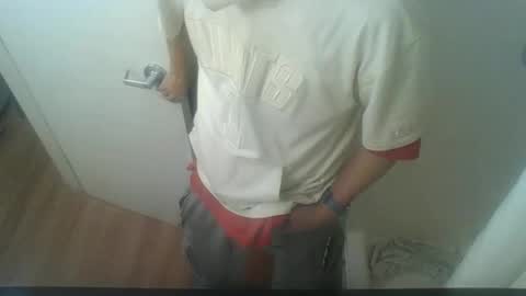 Snapshot of barniemay1 chatting on 01-04-25, 08:28 barniemay1 online show from 01-04-25, 08:28