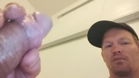 Snapshot of barniemay1 chatting on 10-16-25, 10:05 barniemay1 online show from 10-16-25, 10:05