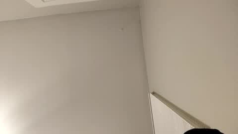 Snapshot of barniemay1 chatting on 10-28-25, 08:07 barniemay1 online show from 10-28-25, 08:07