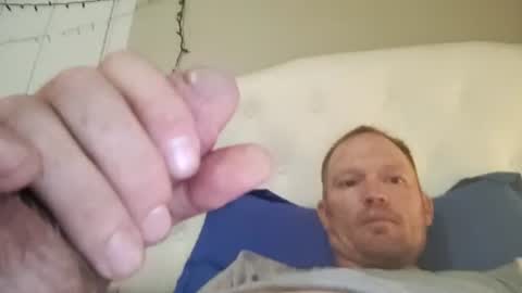 Snapshot of barniemay1 chatting on 07-11-26, 07:44 barniemay1 online show from 07-11-26, 07:44