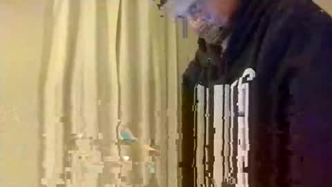 Snapshot of barrett4200 chatting on 01-20-25, 03:15 barrett4200 online show from 01-20-25, 03:15