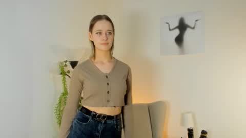 Amelia online show from 03-28-26, 03:33