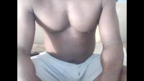 Snapshot of barrysand chatting on 10-10-25, 10:36 barrysand online show from 10-10-25, 10:36