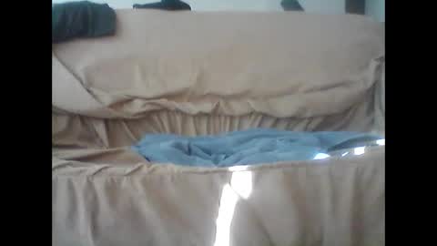 Snapshot of barrysand chatting on 12-21-25, 04:03 barrysand online show from 12-21-25, 04:03