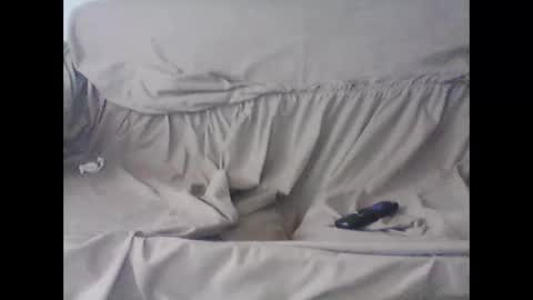 Snapshot of barrysand chatting on 05-15-26, 01:18 barrysand online show from 05-15-26, 01:18