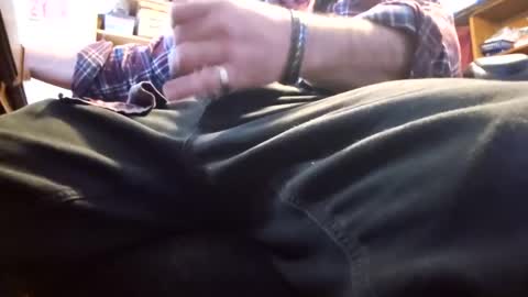 Snapshot of bartender3127 chatting on 12-06-24, 06:39 bartender3127 online show from 12-06-24, 06:39