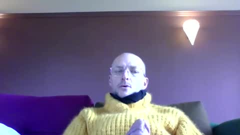Snapshot of basiccamguy chatting on 01-13-25, 11:52 basiccamguy online show from 01-13-25, 11:52