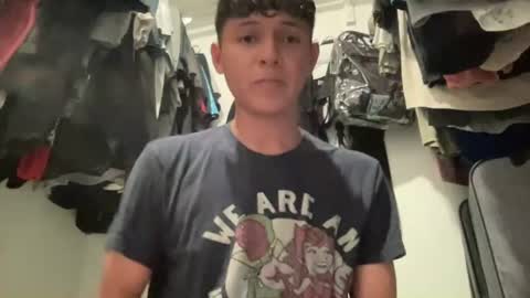 Snapshot of basicflxpx chatting on 06-16-26, 12:57 Basicflxp online show from 06-16-26, 12:57