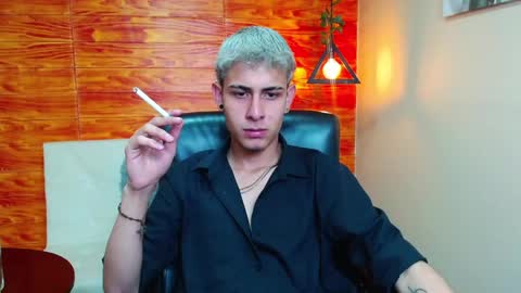 Snapshot of bastiaan_28 chatting on 12-27-24, 04:26 Bastian online show from 12-27-24, 04:26