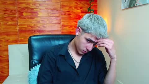 Snapshot of bastiaan_28 chatting on 12-27-24, 07:29 Bastian online show from 12-27-24, 07:29