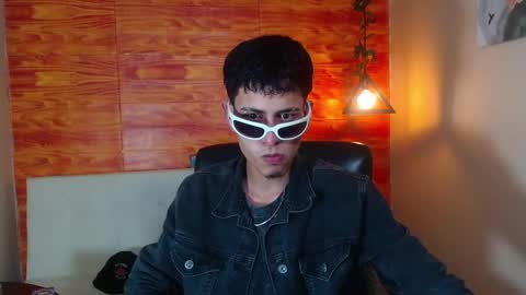 Snapshot of bastiaan_28 chatting on 03-03-25, 12:04 Bastian online show from 03-03-25, 12:04