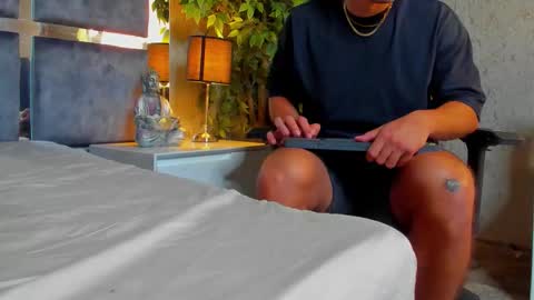 Bastian Independent Model online show from 09-19-25, 04:18