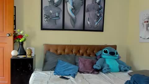 Snapshot of bastian_jones1 chatting on 03-09-25, 02:54 bastian_jones1 online show from 03-09-25, 02:54