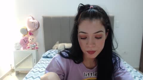 Snapshot of bat_777 chatting on 10-10-25, 01:59 Aron online show from 10-10-25, 01:59