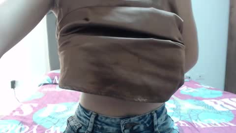 Snapshot of bat_777 chatting on 11-03-25, 01:08 Aron online show from 11-03-25, 01:08