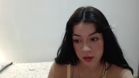 Snapshot of bat_777 chatting on 11-10-25, 01:37 Aron online show from 11-10-25, 01:37