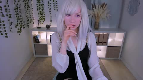 Snapshot of bat_laughing_bat chatting on 01-19-25, 10:49 Ask me online show from 01-19-25, 10:49