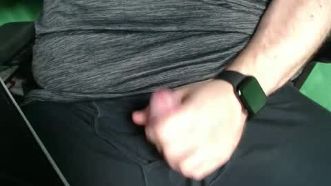 Bate Bro84 online show from 12-30-24, 02:53