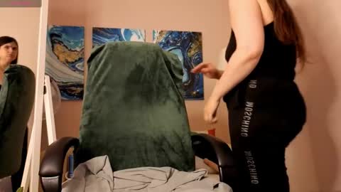 battymoll online show from 09-17-25, 03:46