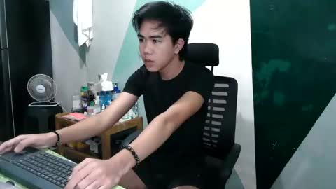 Snapshot of baxter_bab chatting on 06-11-26, 11:58 Lf Babe online show from 06-11-26, 11:58