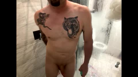 Snapshot of baysbigd chatting on 09-12-25, 05:35 Bays big D online show from 09-12-25, 05:35