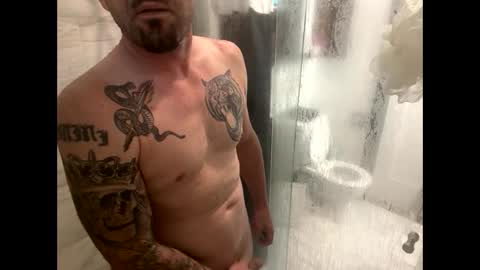 Snapshot of baysbigd chatting on 09-15-25, 07:47 Bays big D online show from 09-15-25, 07:47