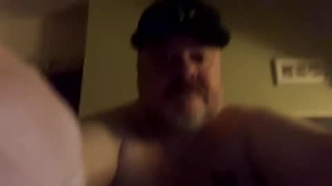 bazza2211 online show from 01-04-25, 02:35