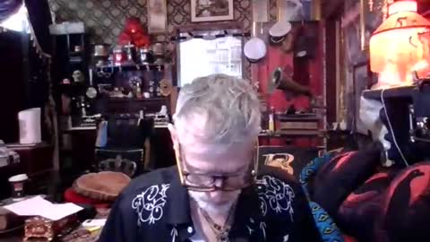 Snapshot of bazzasworld chatting on 02-19-26, 03:46 Bazza online show from 02-19-26, 03:46