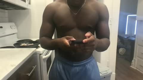 bballer_2002 online show from 11-11-25, 04:07