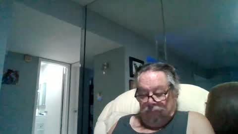 Single Grandpa in Florida. Love to C2C and have Fun Privately online show from 06-23-26, 02:04