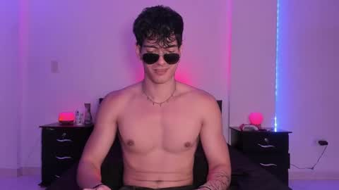 Valentino online show from 01-18-25, 09:24