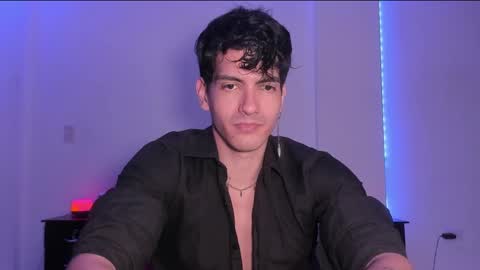 Valentino online show from 01-25-25, 12:27