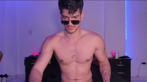 Valentino online show from 02-09-25, 12:17