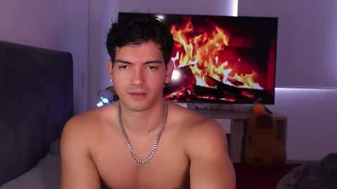 Valentino online show from 02-08-26, 09:07