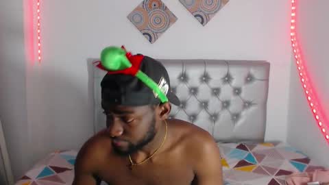 Andrew  online show from 12-15-25, 07:07