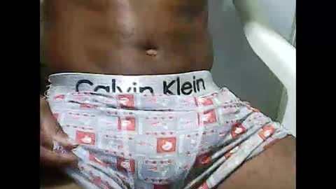 Snapshot of bbcbrazilianboy chatting on 10-01-25, 02:39 bbcbrazilianboy online show from 10-01-25, 02:39