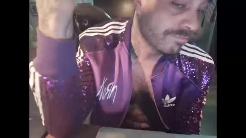 bbcdelux_ online show from 04-22-26, 07:55