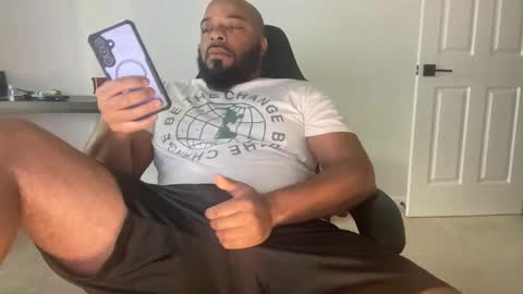 Snapshot of bbcfun44 chatting on 05-25-26, 12:11 Zaddy online show from 05-25-26, 12:11