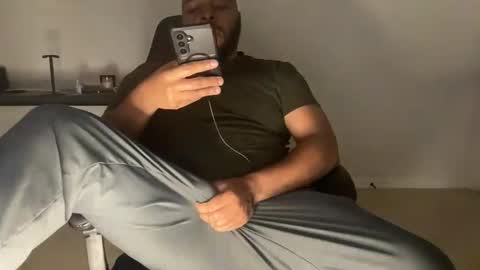 Snapshot of bbcfun44 chatting on 05-30-26, 08:00 Zaddy online show from 05-30-26, 08:00