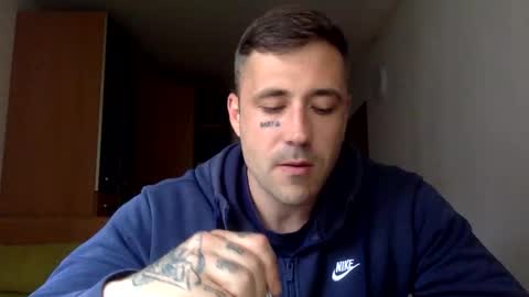 BB Namelezz online show from 04-18-26, 05:06