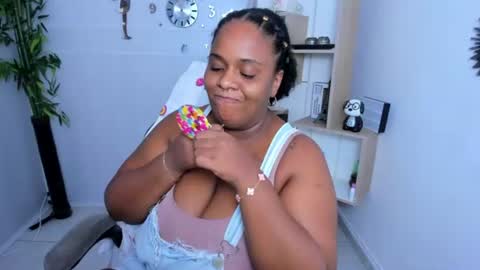 Snapshot of bbw_charlote chatting on 07-16-26, 12:22 Charlote online show from 07-16-26, 12:22
