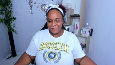Snapshot of bbw_charlote chatting on 08-01-26, 12:26 Charlote online show from 08-01-26, 12:26