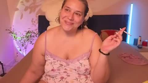 Love online show from 07-17-26, 10:22