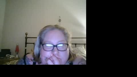 Snapshot of bbw_uk100 chatting on 03-27-26, 11:15 Twisted Desire Submission online show from 03-27-26, 11:15