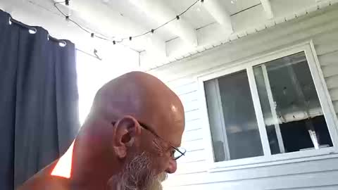 Snapshot of bbwlvr16 chatting on 10-13-25, 10:32 bbwlvr16 online show from 10-13-25, 10:32