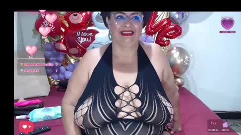 Snapshot of bbwsalome chatting on 02-21-25, 09:22 Salome online show from 02-21-25, 09:22