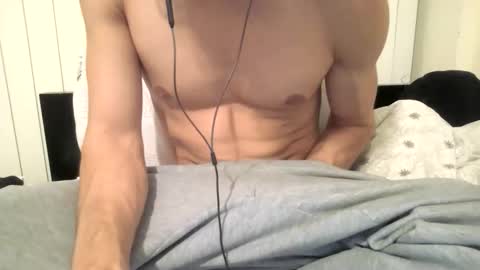 Snapshot of bbxx_2 chatting on 02-09-26, 01:09 bbxx_2 online show from 02-09-26, 01:09