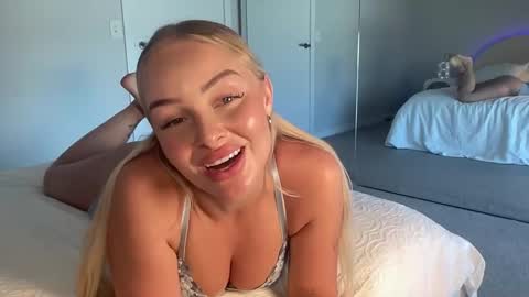 Bree online show from 09-29-25, 11:20