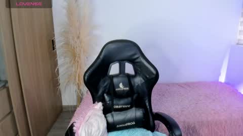 Cami online show from 04-10-26, 09:52