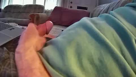 bcema2 online show from 10-28-25, 06:32